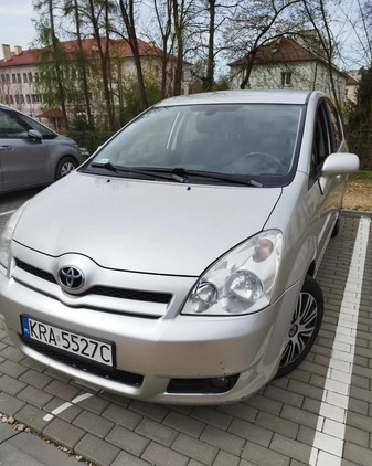 Toyota Corolla Verso cena 18000 przebieg: 252598, rok produkcji 2007 z Chrzanów małe 254